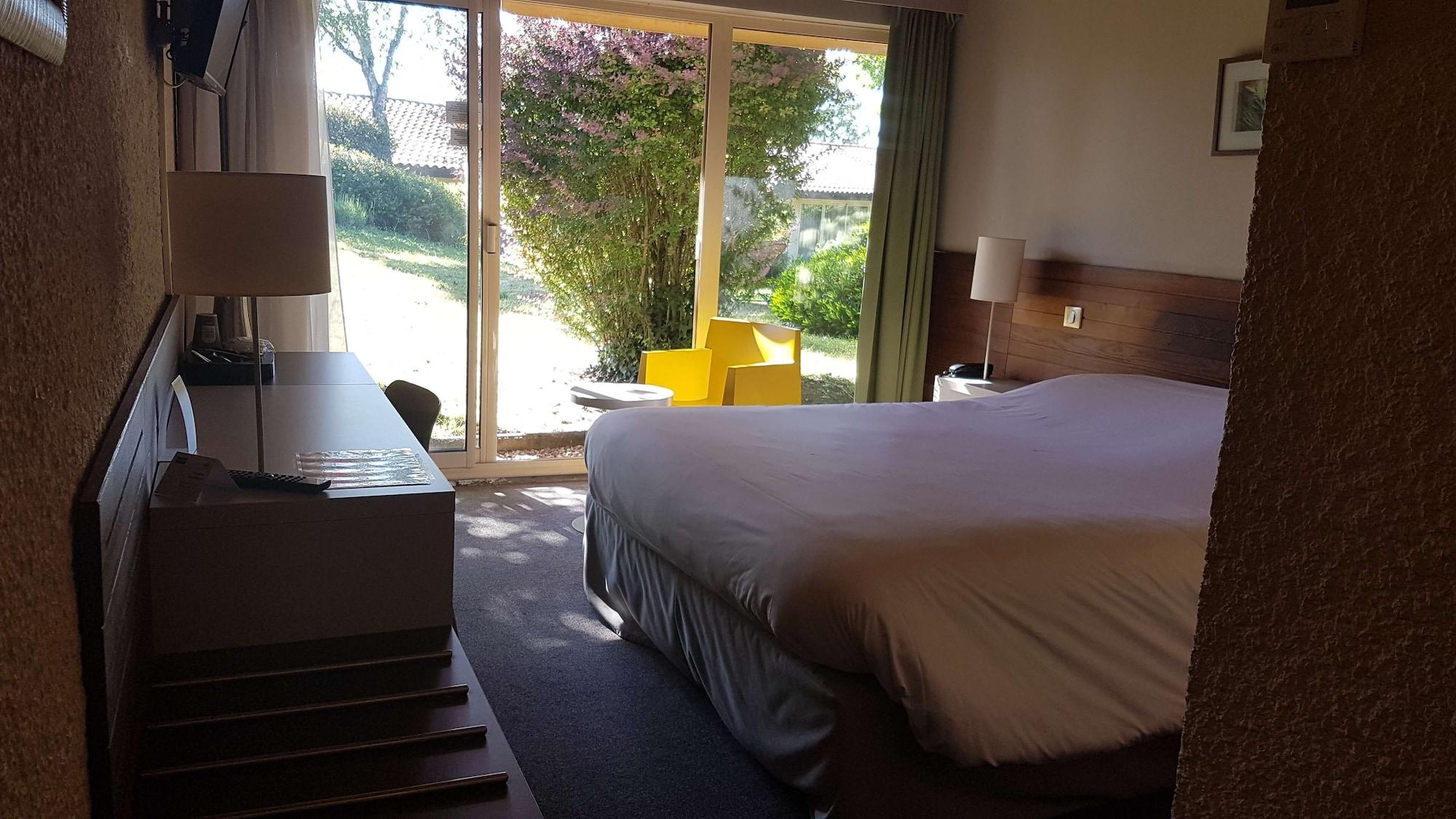 Kyriad Angouleme Nord Champniers- Hotel & Residence Εξωτερικό φωτογραφία