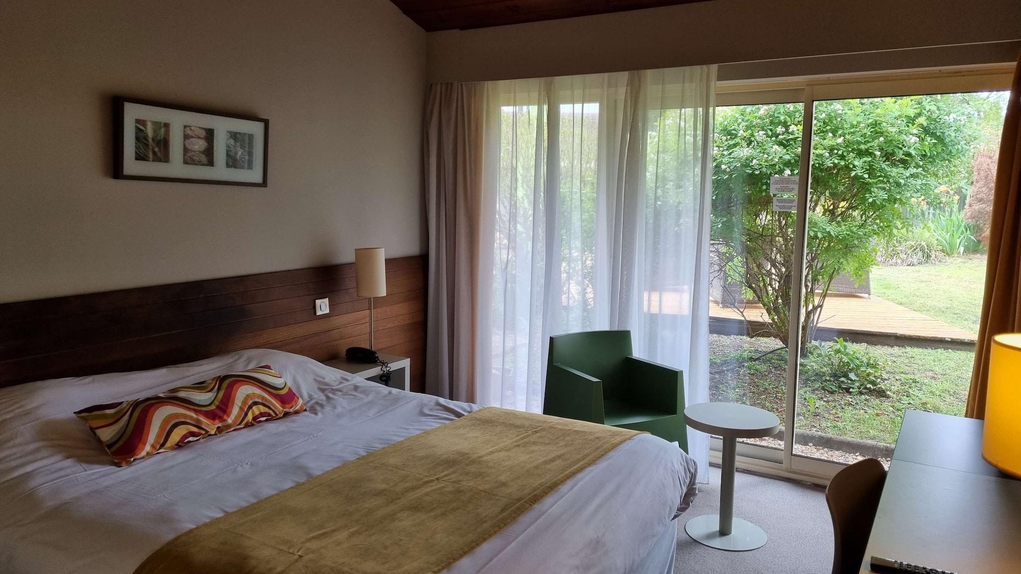 Kyriad Angouleme Nord Champniers- Hotel & Residence Εξωτερικό φωτογραφία